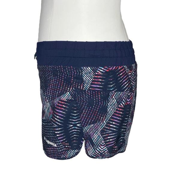Patagonia Nine Trails Shorts size Small - Picture 4 of 13